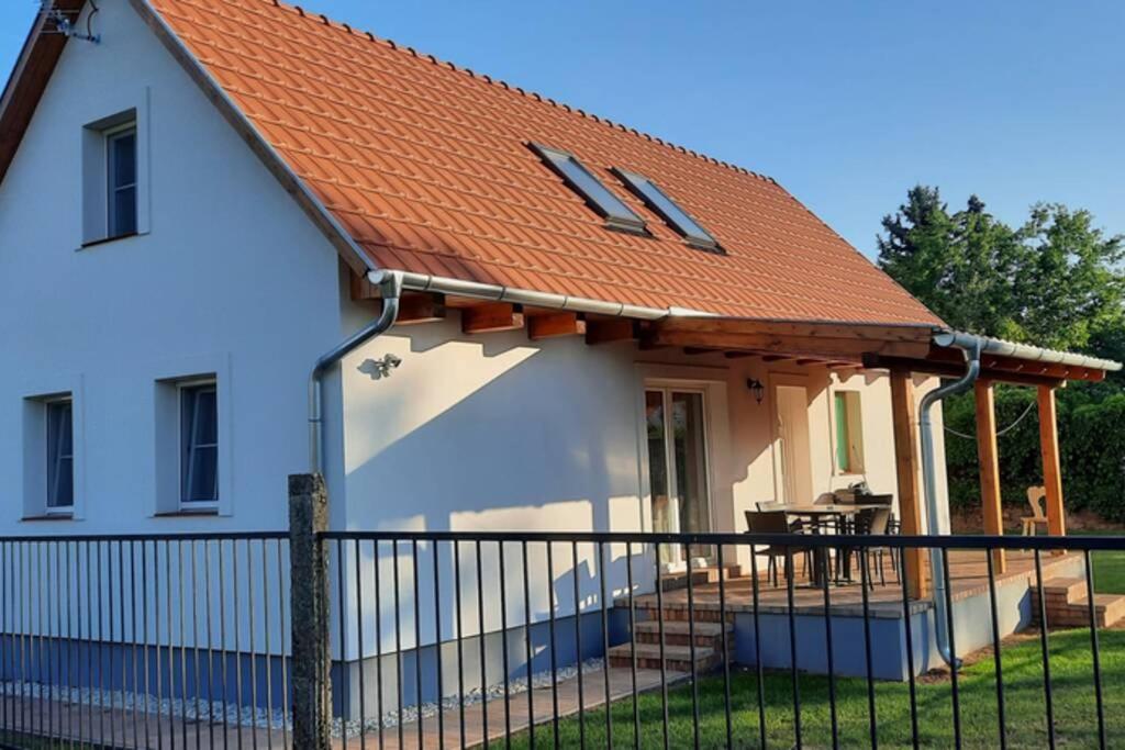 Villa Andrea Nyaralohaz à Kovagoors Extérieur photo